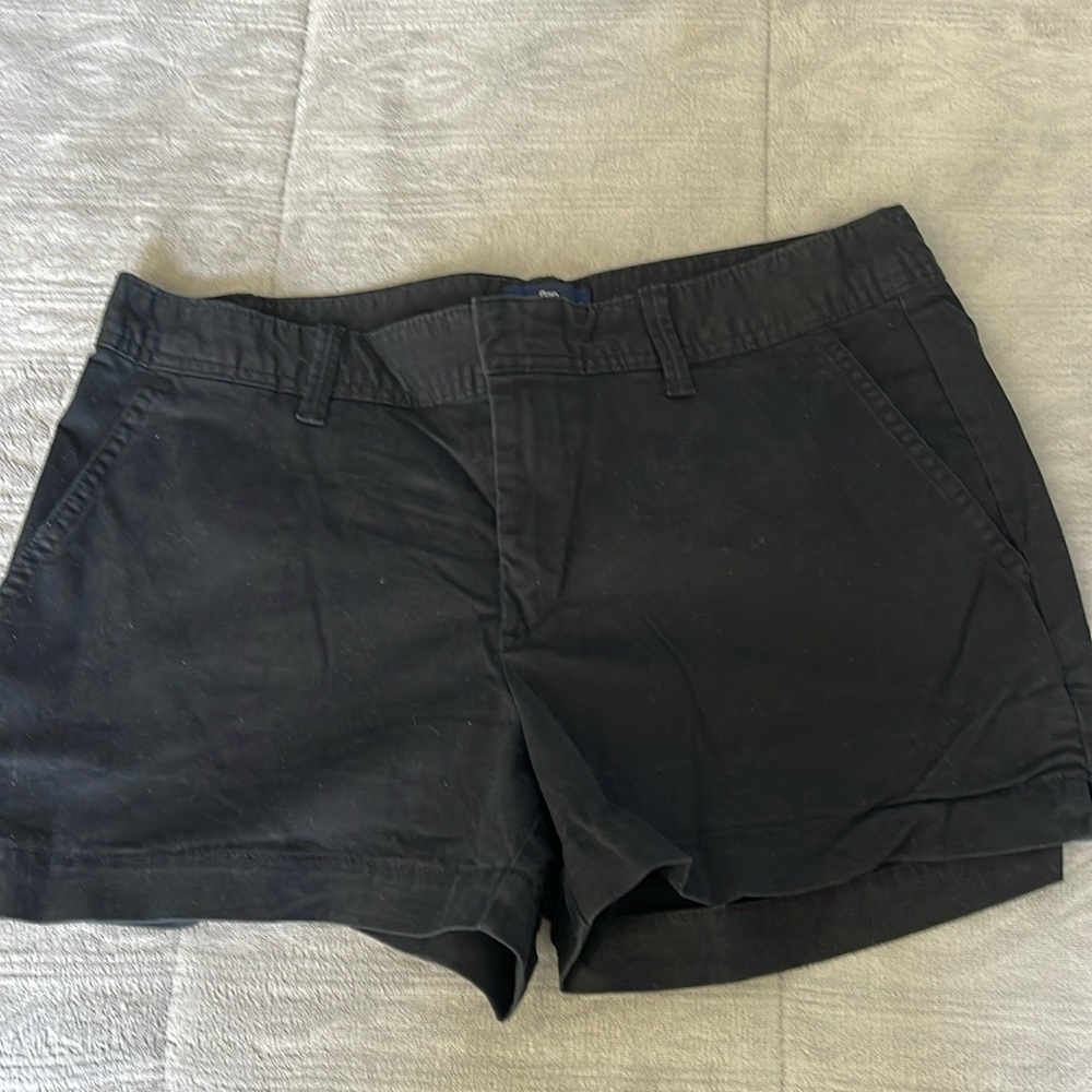 Women’s gap shorts